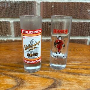 Shot glasses bundle STOLICHNAYA RUSSIAN VODKA and Liquor Shot Glass BEEFEATER
